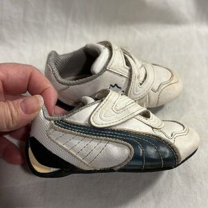 Puma Kinder-Fit Classic Leather Hook and Loop Sneaker Shoes Sz 3